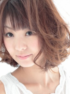 72fc9653153f76563e2e424ee0ae61d4-480x320